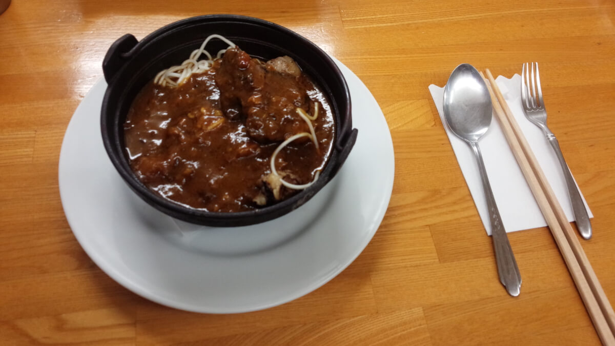 カレー屋小松の「カレー須山うどん」