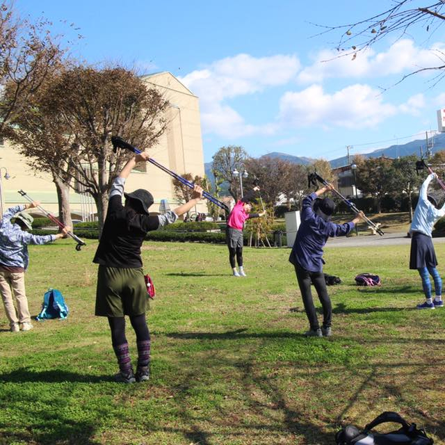 秋を感じるノルディックウォーク