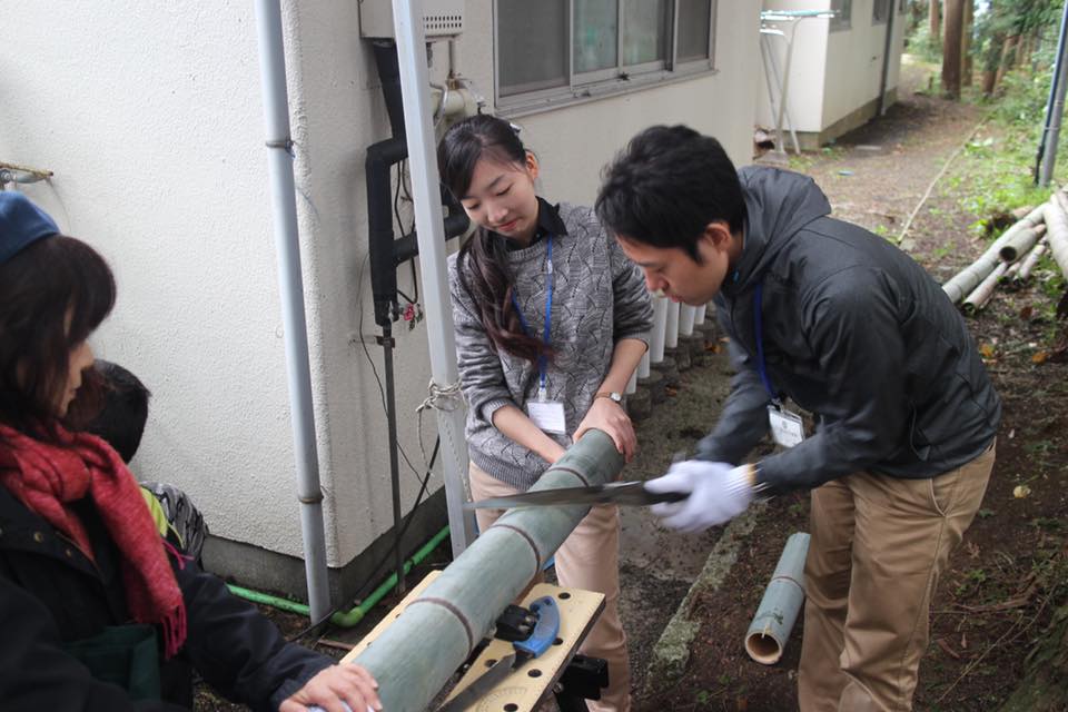 不二聖心産“竹あかり”を作ろう