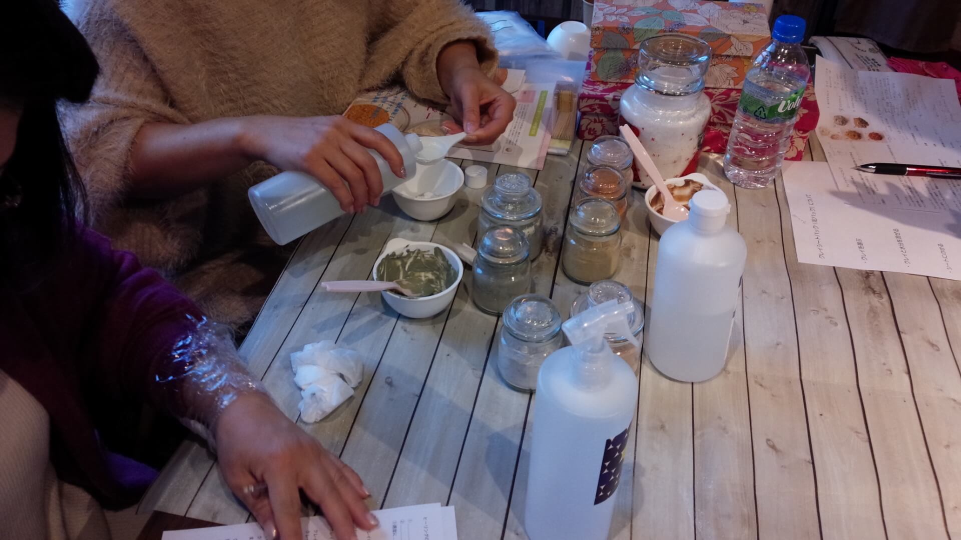 「はじまりの森」へ続く クレイでボディケア