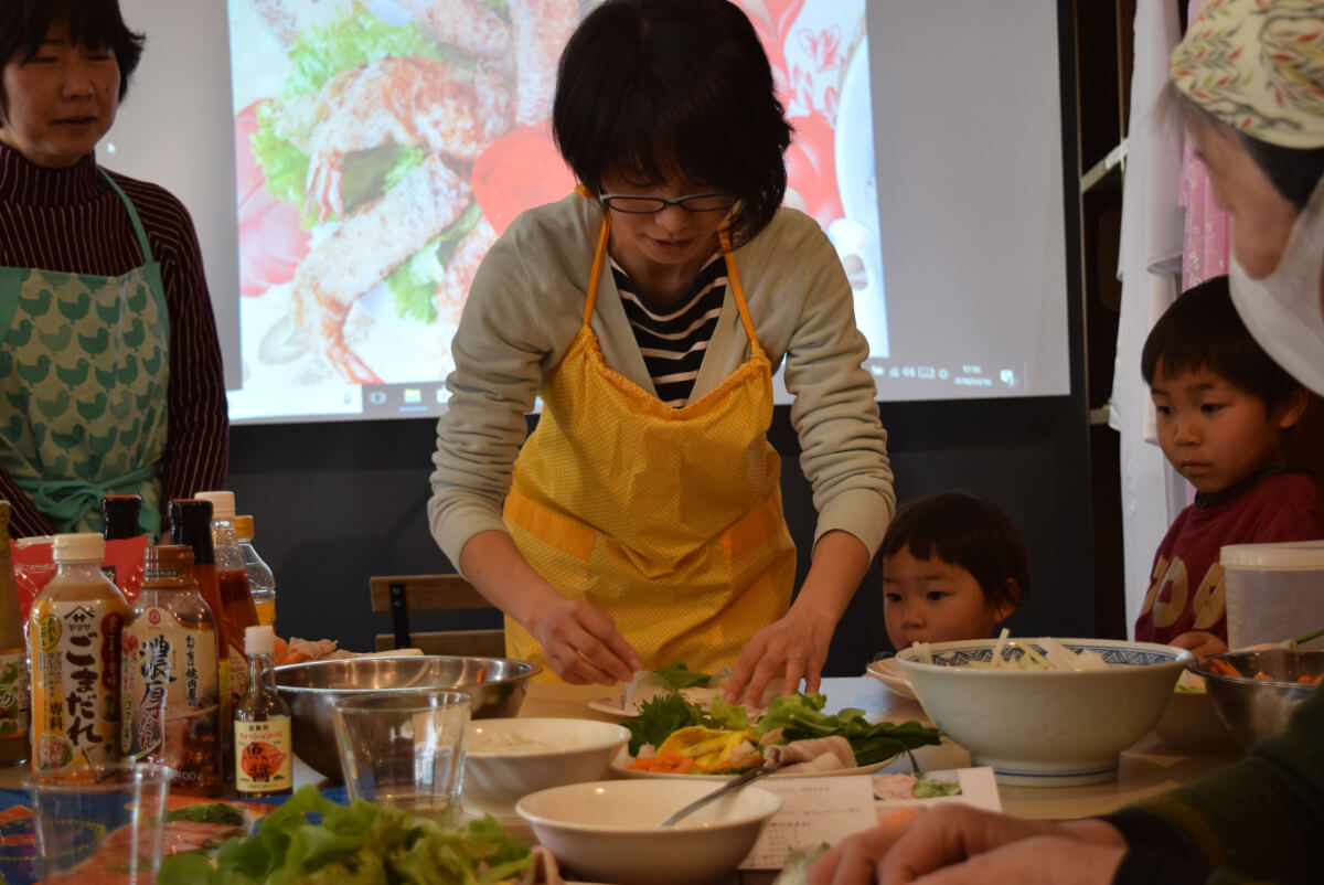 ライスペーパーを使ったベトナム料理
