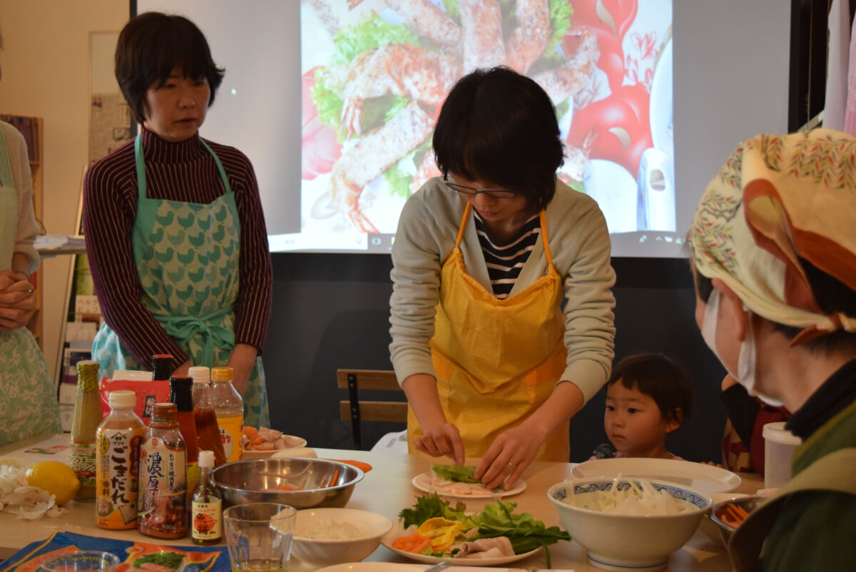 ライスペーパーを使ったベトナム料理