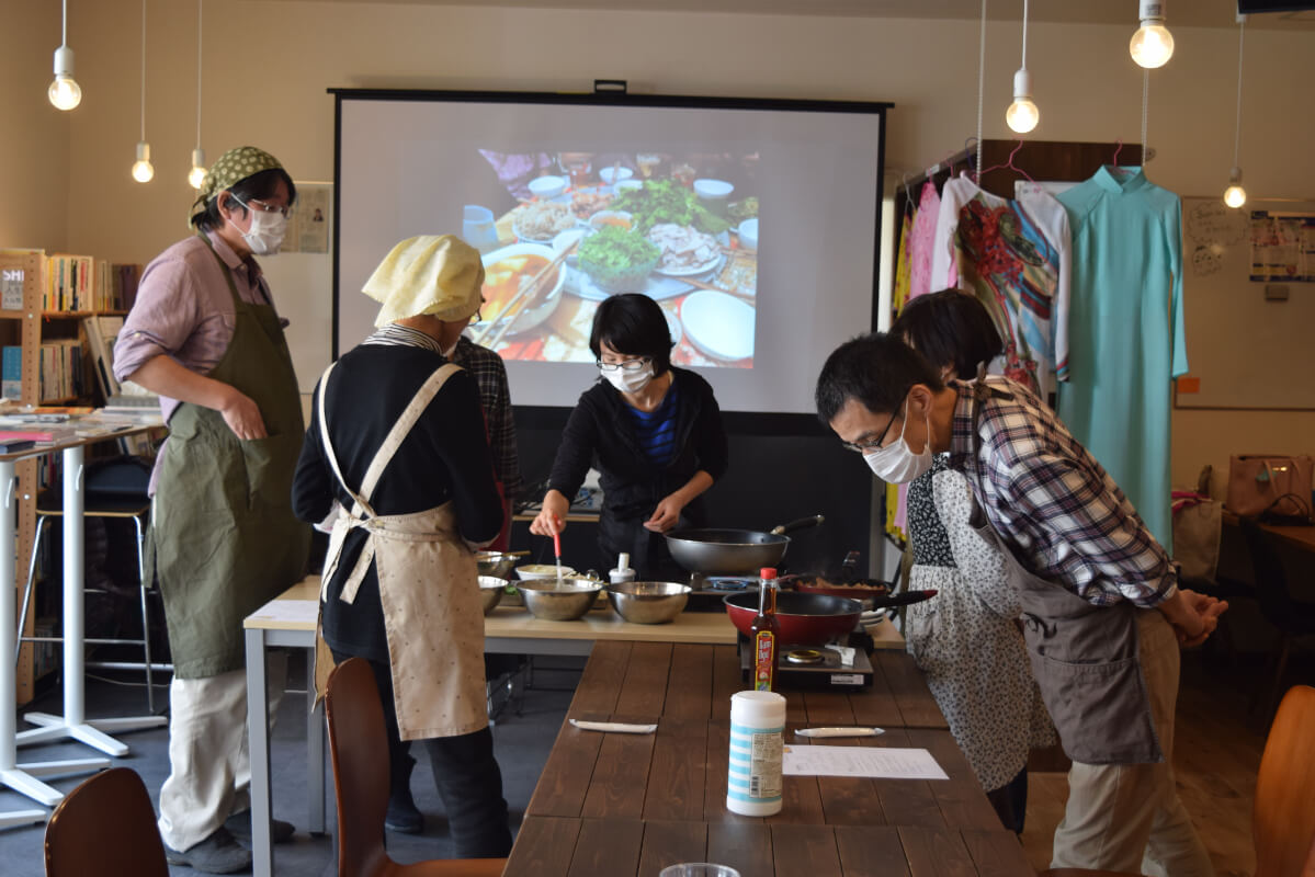 ライスペーパーを使ったベトナム料理