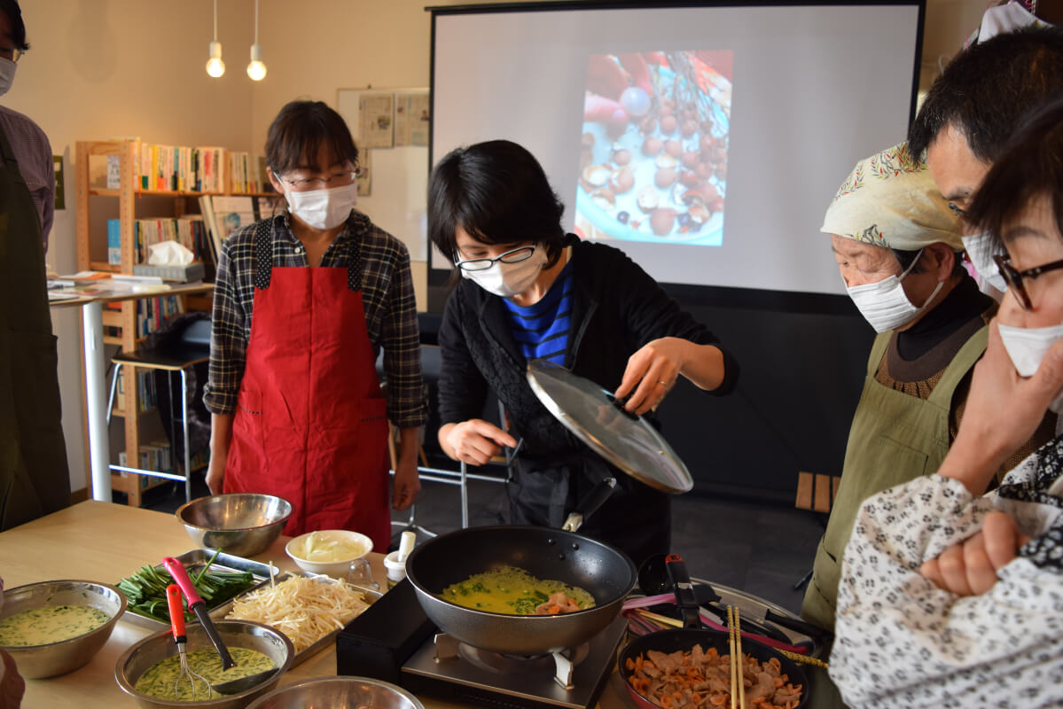 ライスペーパーを使ったベトナム料理