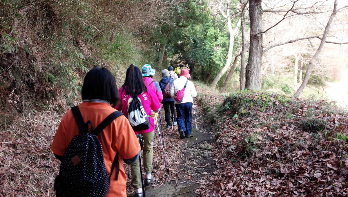 ノルディックウォーキングで笑おう