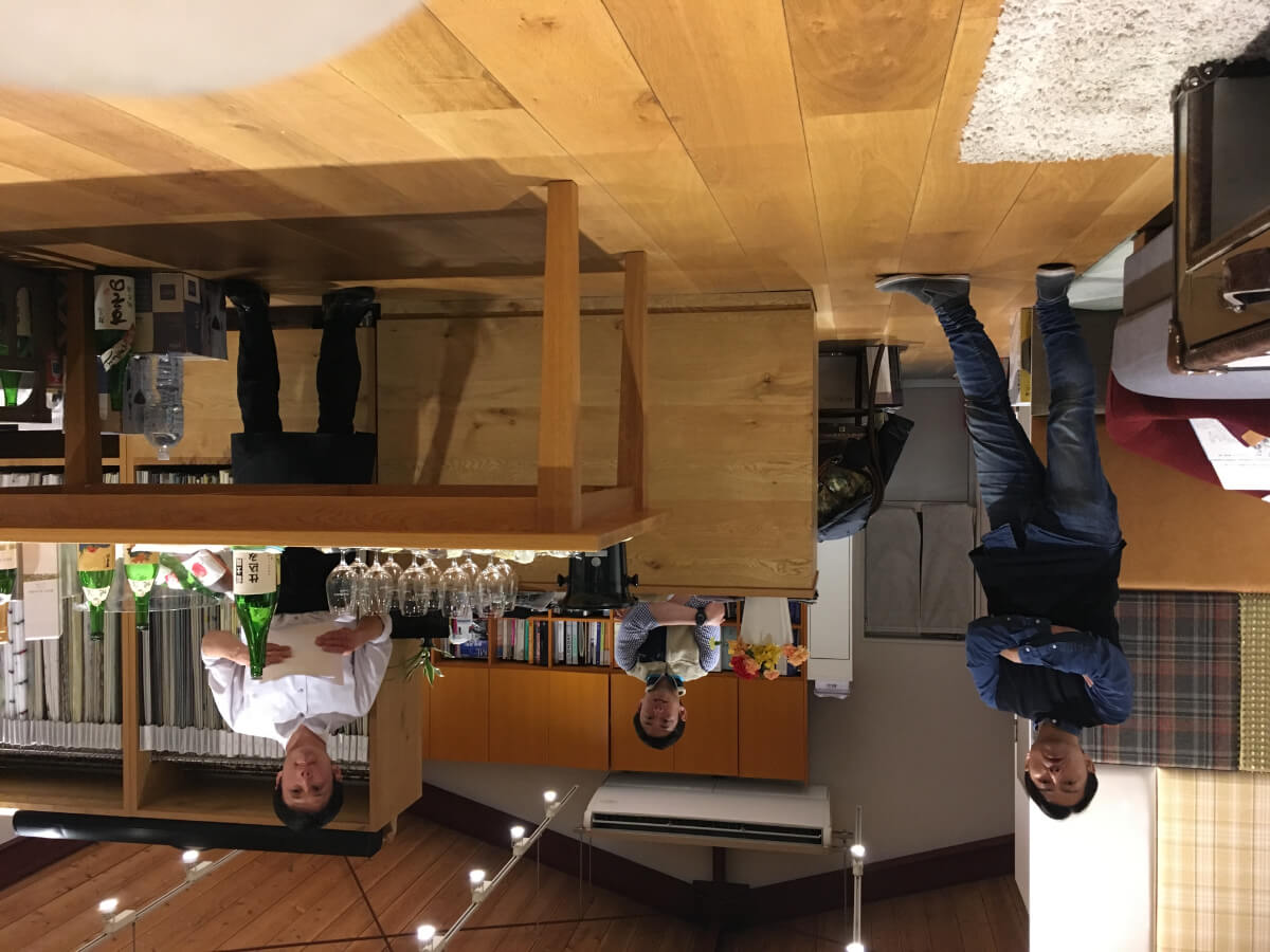 SOFA meets SAKE ソファに座ってお酒を学ぼう