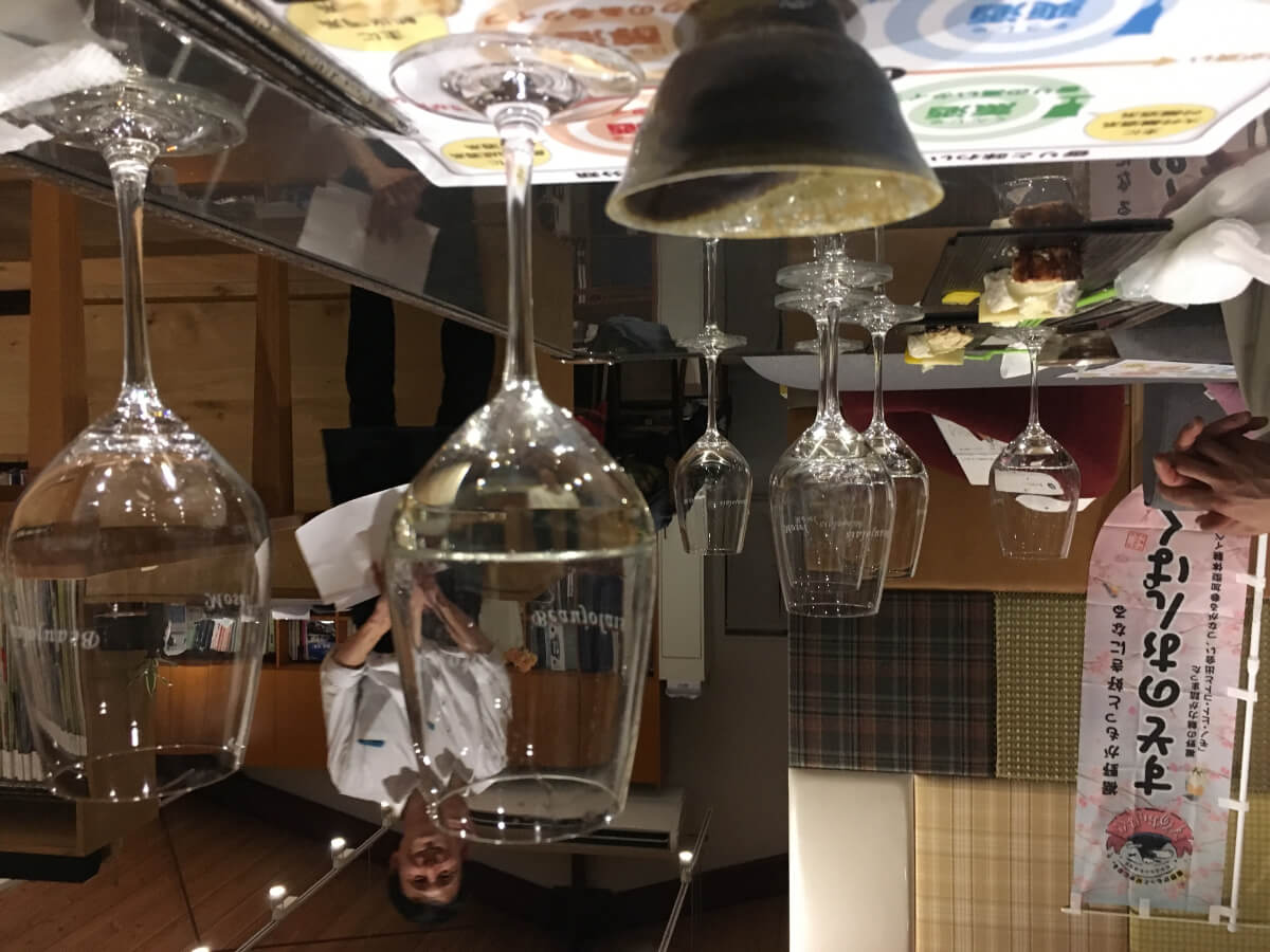 SOFA meets SAKE ソファに座ってお酒を学ぼう