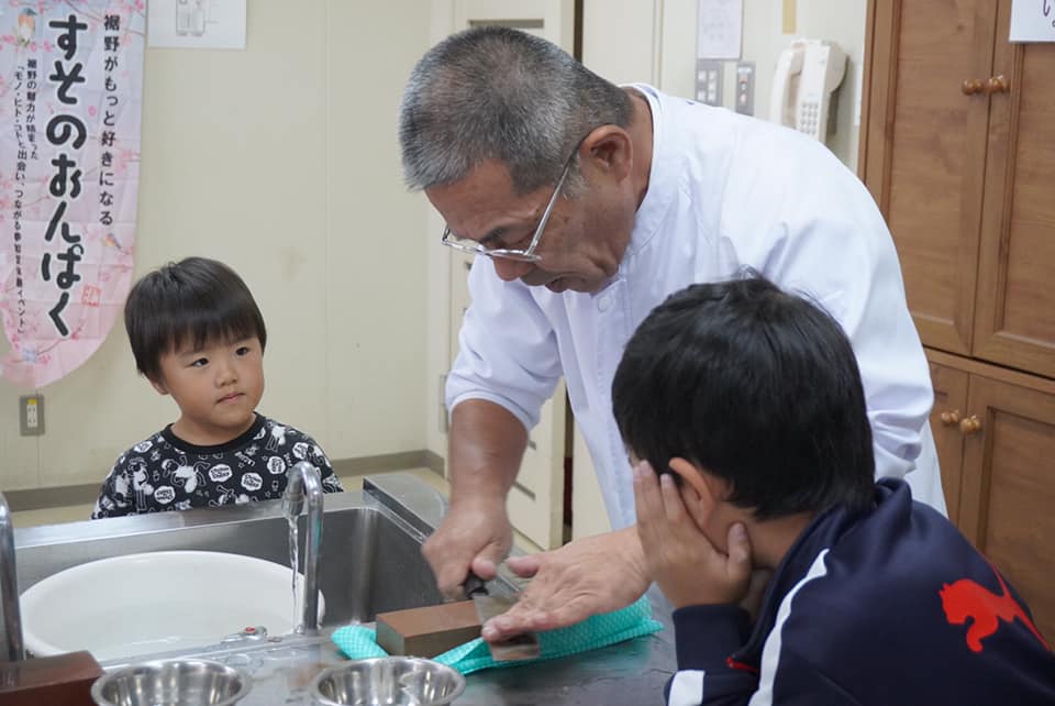 マグロで確認？料理人直伝！研ぎ方講座