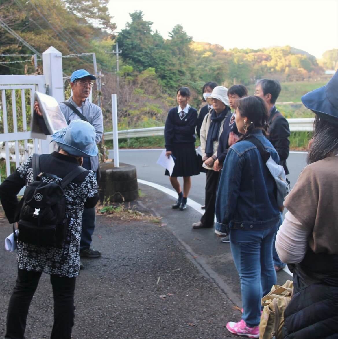 ブラタグチ すその街歩き 野なかの瀧を歩く